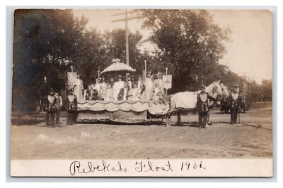 1906 RPPC Parade Float Royalty Shakespeare Regal ~ Pos Seattle Potlatch festival