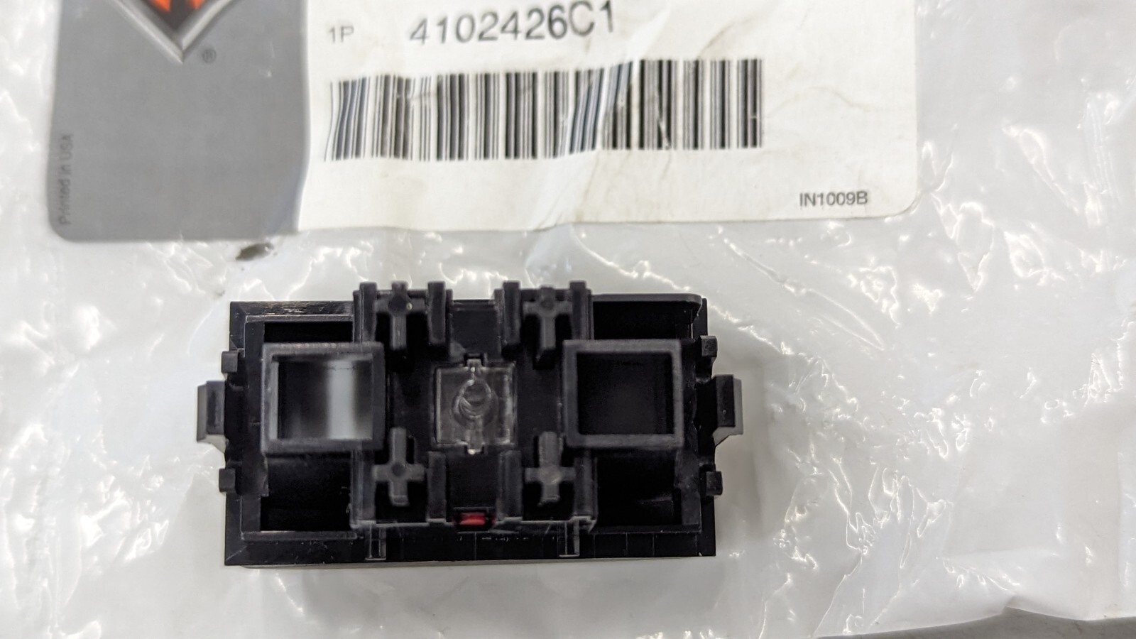 4102426C1 International Models LS LT RH 5th Wheel Unlock / lock Switch