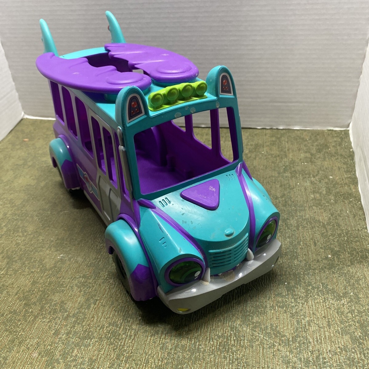 Netflix Super Monsters GrrBus Monster Bus with Lights Sounds