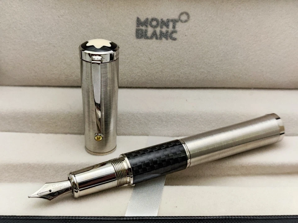 Pluma Estilográfica Montblanc Grandes Personajes Mahatma Gandhi Signature Edición Especial Foto 2 de 4