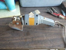 Vintage Consew Cloth Cutter Model 500-C Rotary Blade