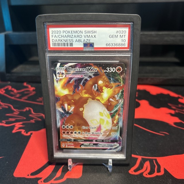 Charizard VMAX #20 (Darkness Ablaze (2020))