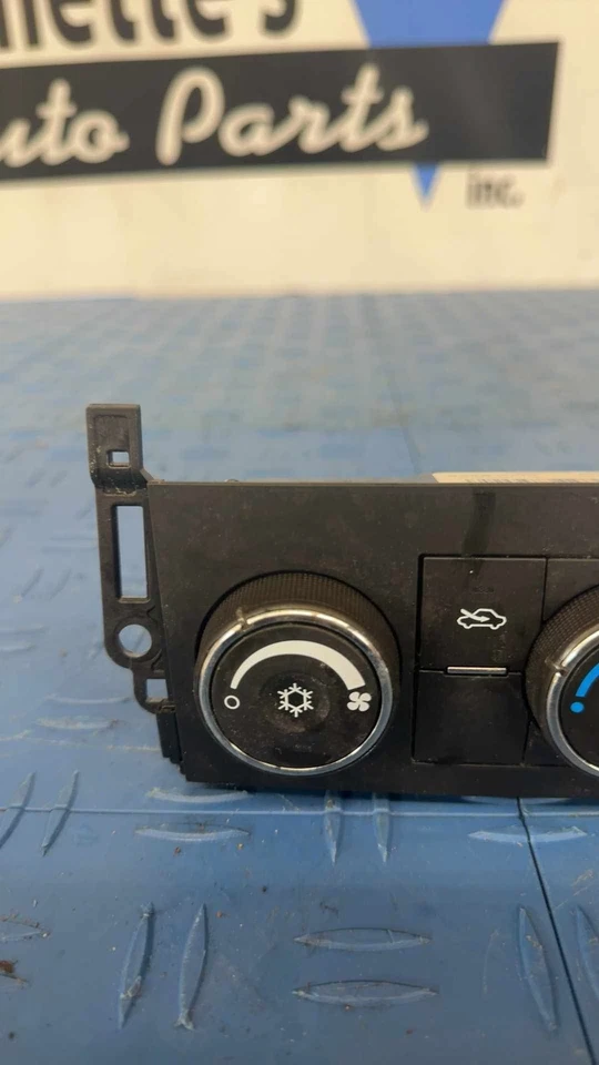 12-14 CHEVY SILVERADO 2500 Calentador A/C Control Hombre Opt C67 Oe# 22803599 Foto 2 de 4