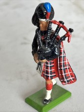 Vintage Britains Scottish Highland Bagpiper Figure Lead Collectors