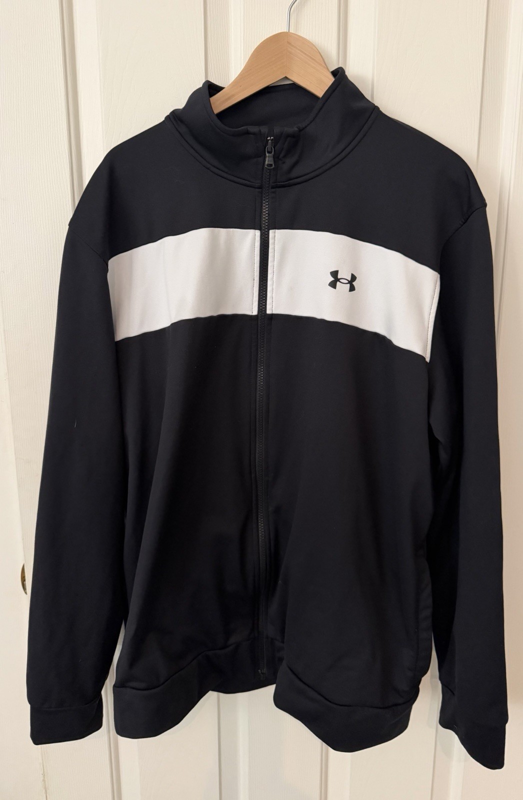 Men’s Under Armour Full Zip Jacket- XXL