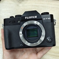 Fujifilm X-T10 Black 16.3MP Mirrorless Digital Camera Body Only W/Accessories
