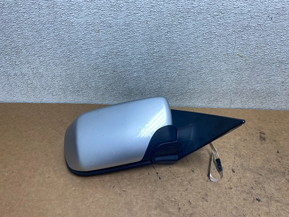 Espejo retrovisor puerta derecha pasajero BMW 528i 530i E39 1997 a 2003 S7539 DG Foto 4 de 4