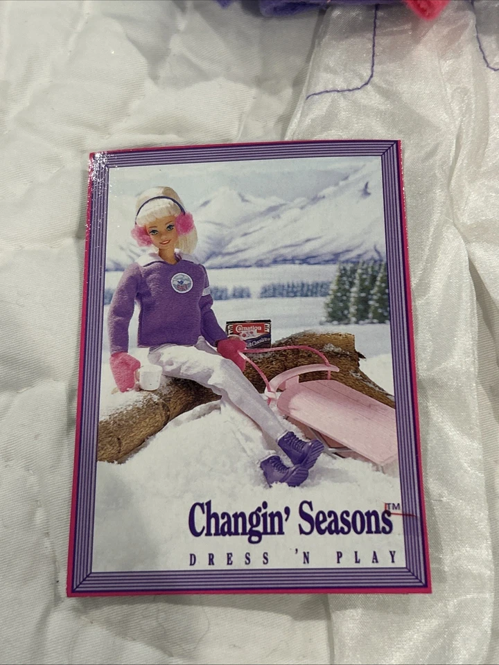 Barbie Invierno Changin' Temporadas Vestido N Play Moda y Accesorios 1997 Mattel Foto 2 de 4