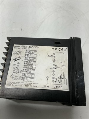 OMRON E5EK-AA2-500 DIGITAL TEMPERATURE CONTROLLER W-613