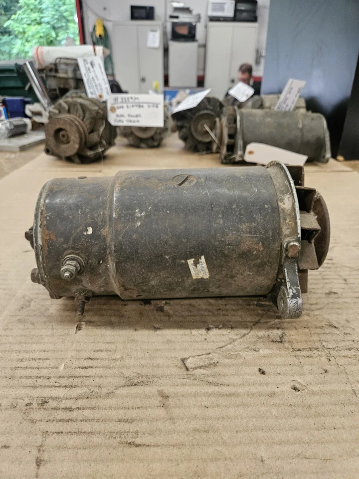 Camión Chevrolet Delco Remy 1955-1962 generador Bel Air Biscayne Impala OEM GM Foto 2 de 4