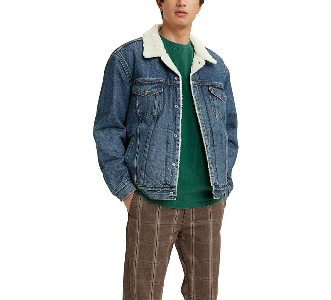 Levi s Men s Type 3 Sherpa Trucker Jacket Size XS Medium Indigo