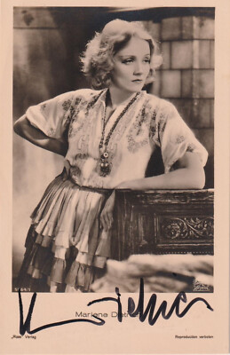 MARLENE DIETRICH Original Autogramm signierte Ross Postkarte Portrait 30er Jahre