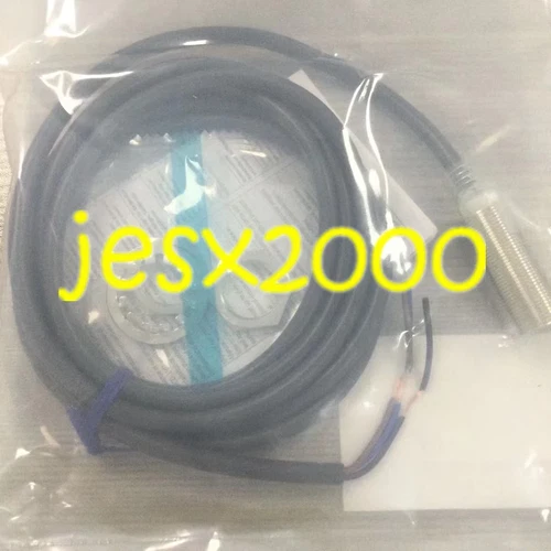 1Pcs New E2EZ-X4B1 Sensor