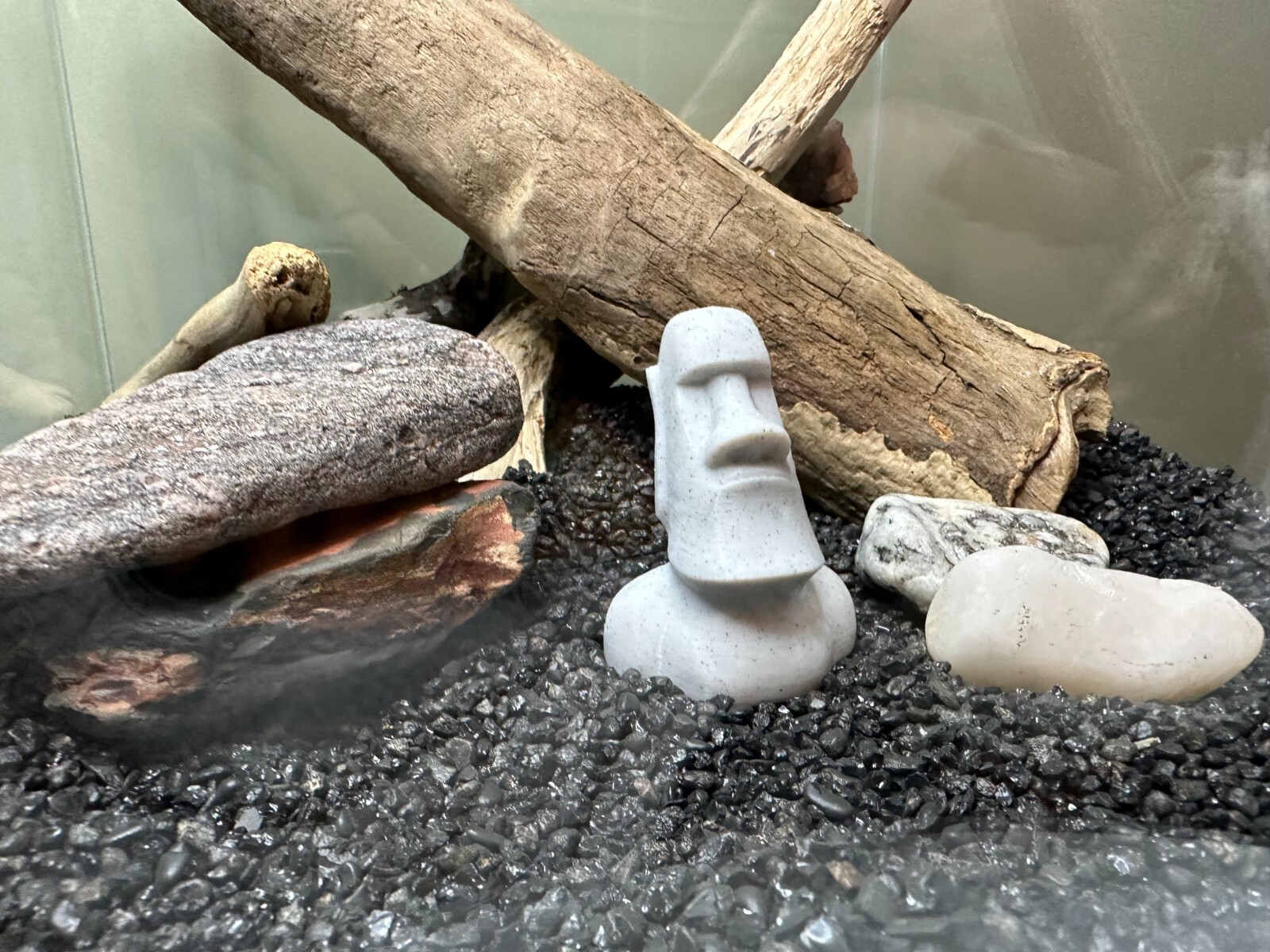 Easter Island Aquarium Accessories Decoration / Fish Tank Decor