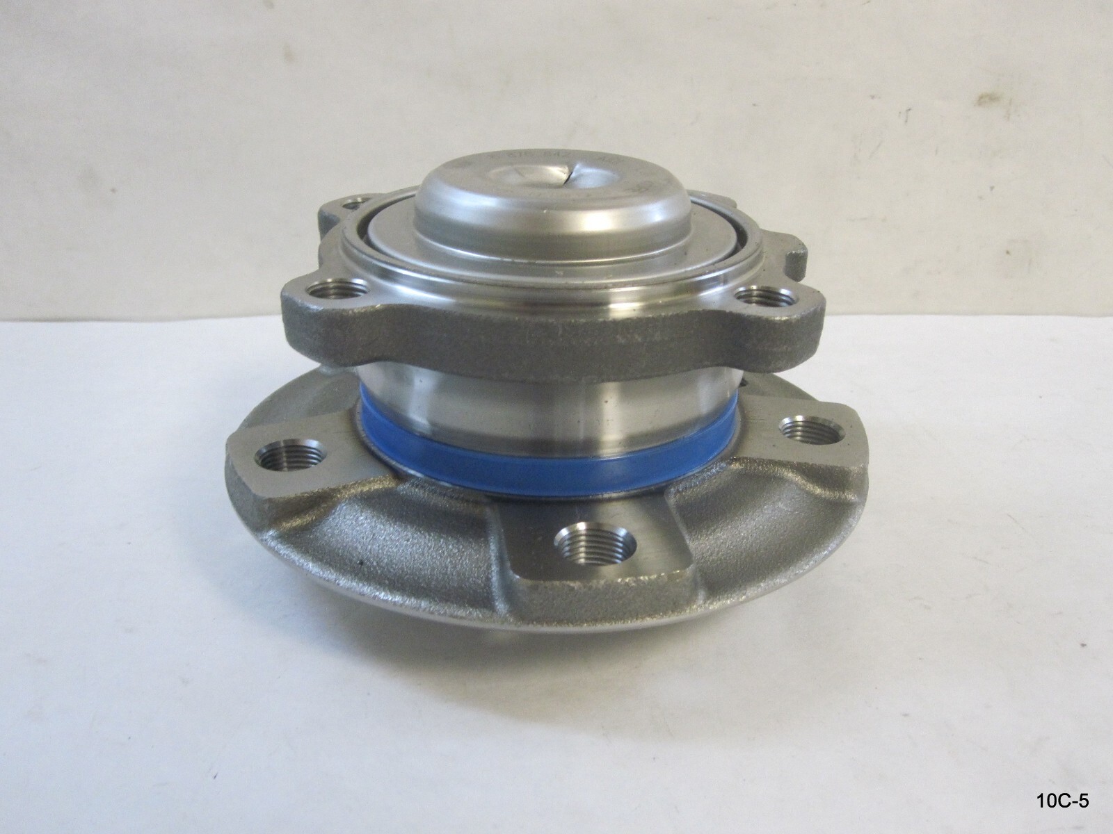 Genuine OEM BMW 31206876840 6876842 Front Wheel Hub NO STUDS | eBay