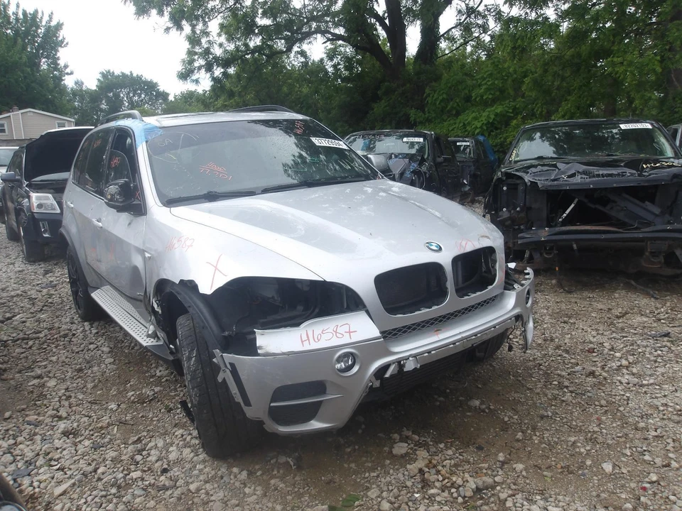 Used Engine Coolant Reservoir fits: 2012 Bmw X5 Grade A - Image 2 of 4