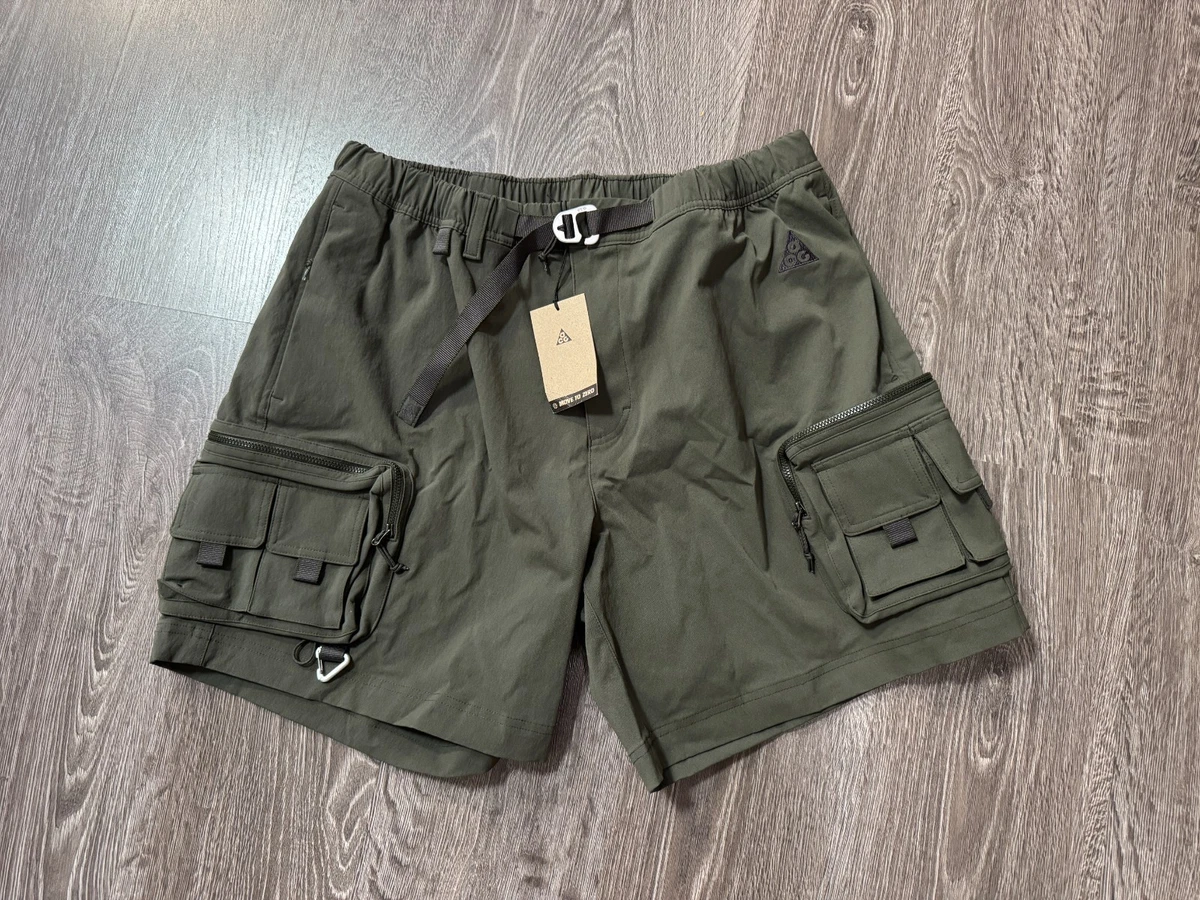 Preços baixos em Shorts para homens Nike ACG Cargo | eBay