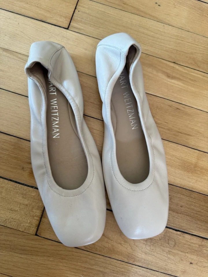 Zapatos planos de ballet Stuart Weizman punta cuadrada color crema talla 9B   Foto 2 de 4