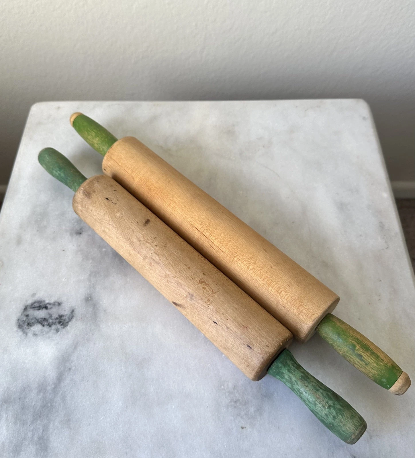 Set 2 Vintage Wood Rolling Pins Primitive Farmhouse Decor Baking Green Handles