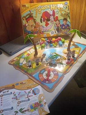Who Shook Hook Game - COMPLETE - 2012 Disney - Junior Jake & Neverland Pirates