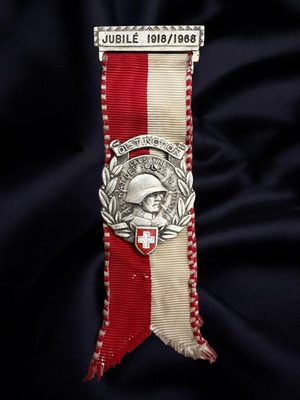 #ad Swiss 1968 Jubilee Lausanne Soldiers Medal Distinction Kramer Rare $310.00