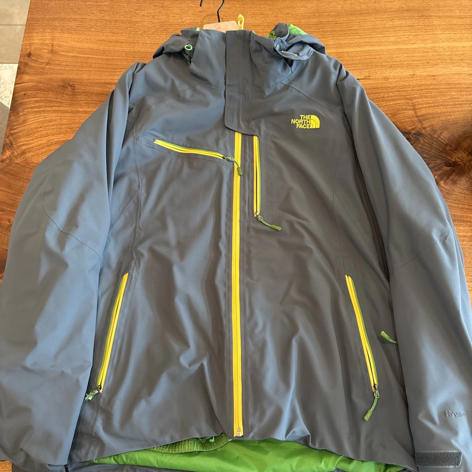 The North Face Apex Flex GTX Gore-Tex Softshell Jacket Men’s XL