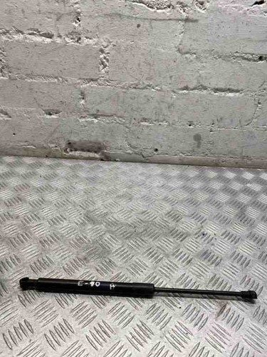 BMW X5 E70 Vordere linke Motorhaubendämpfer 7060550 3.00 Diesel 180kw 30512317