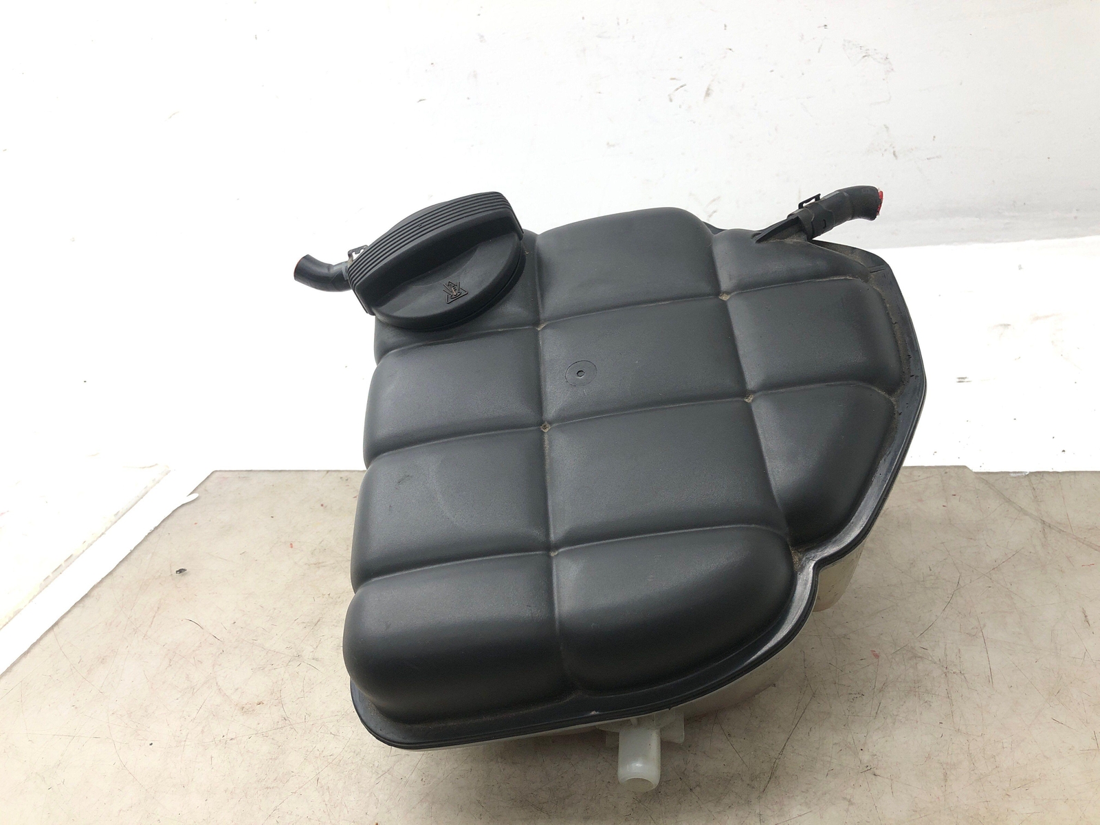2006-2012 BENTLEY CONTINENTAL ENGINE COOLANT OVERFLOW EXPANSION TANK 3W0121407
