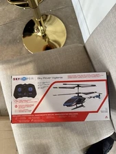 RC Helicopter, 2.4G Remote Control Helicopter with LED Lights, Sky Rover Vigila
