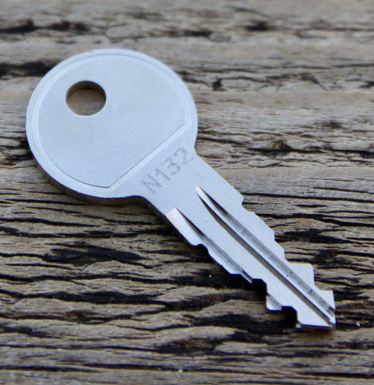 YEWCEP Schlosskerne Für Thule Dachbox - 4-tlg Ersatzschlüssel-Set Mit Montageschlüssel