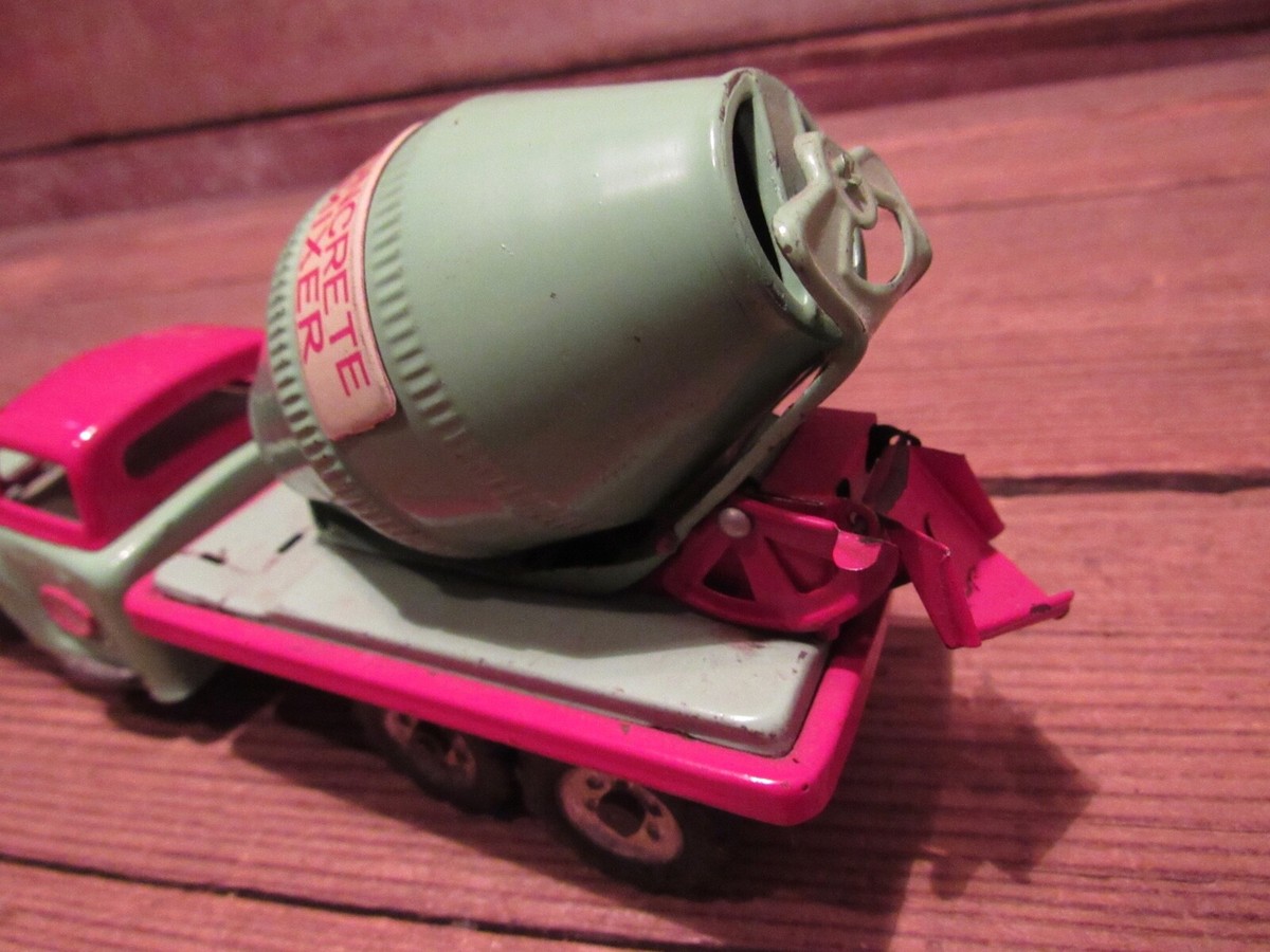 Vintage SSS Japan Tin Toy Friction Concrete Mixer Truck Vintage SSS Japan Tin Toy Friction Concrete Mixer Truck