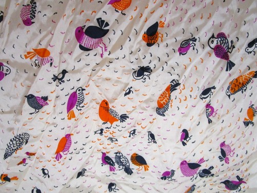 VTG Echo Colorful Birds Peach Orange Purple Navy Square Scarf 26" X 26" - Picture 4 of 16