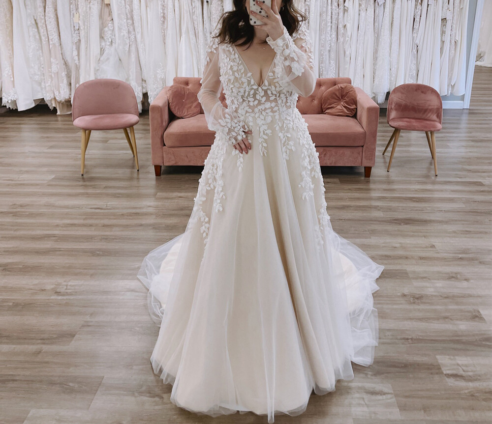 Floor Length A-Line Gray Appliques Backless Tulle Wedding Dress Floor Length A-Line Gray Appliques Backless Tulle Wedding Dress