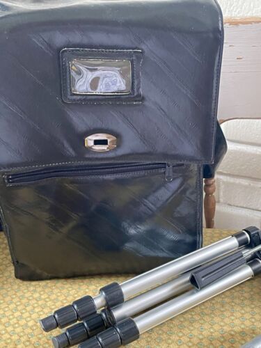 graflex 3 Zellen Blitzgriff mit Stativ und Retro Vinyl Tragetasche Vektorbaugruppe - Bild 2 von 24