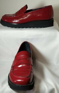 dark red loafers womens