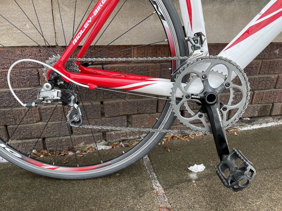 Bicicleta de carreras Ridley Dean RS Triatlón Tri TT Fibra de carbono Usada Excelente mediana Foto 3 de 4