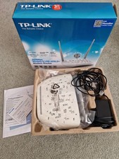 TP-Link TD-W8968 ADSL2+ Modem Router 300Mbps Wireless N 4 Porte LAN con Adattatore