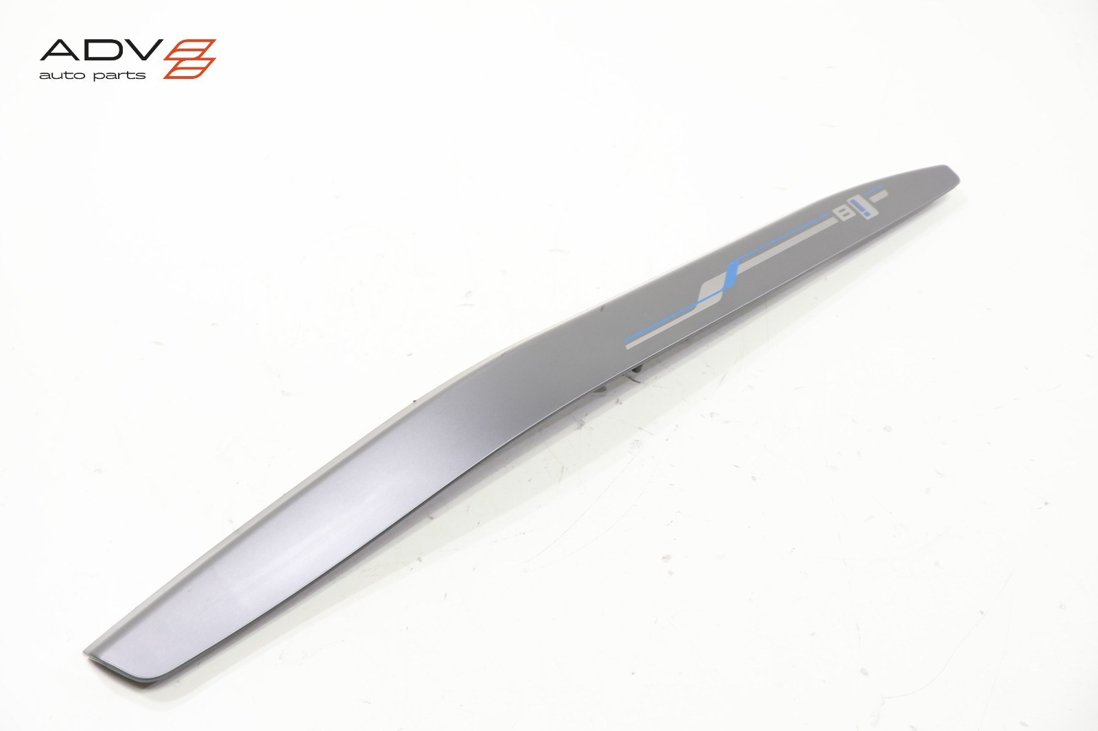 2017 - 2020 BMW i8 I12 COUPE RIGHT SIDE DOOR SILL SCUFF STEP PLATE COVER OEM