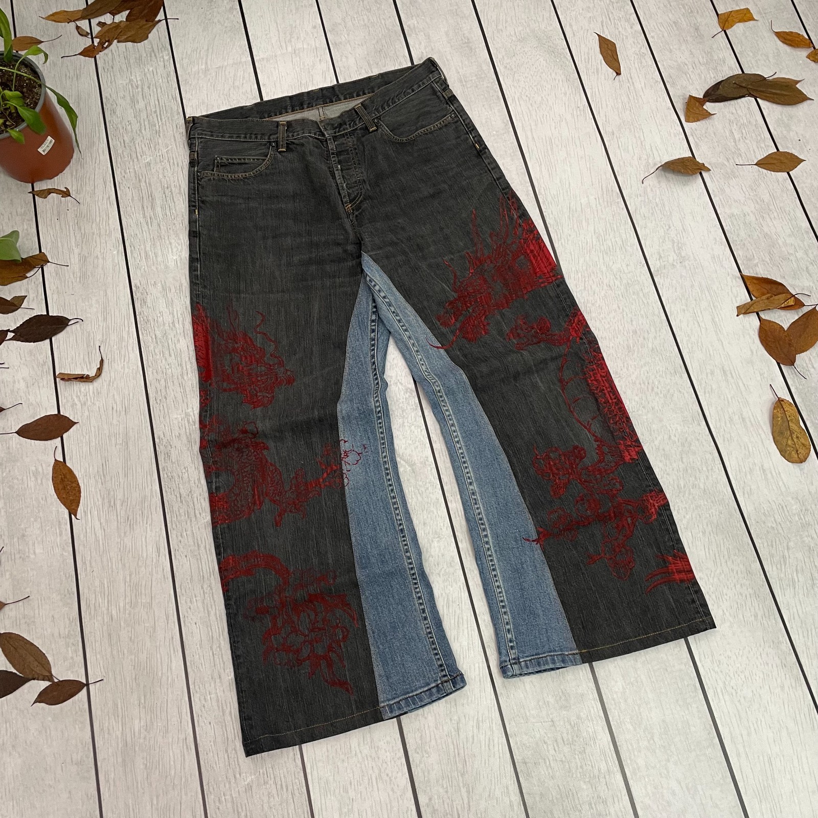 Custom Carhartt Flared Jeans baggy fit Red dragon japan style thumbnail 2