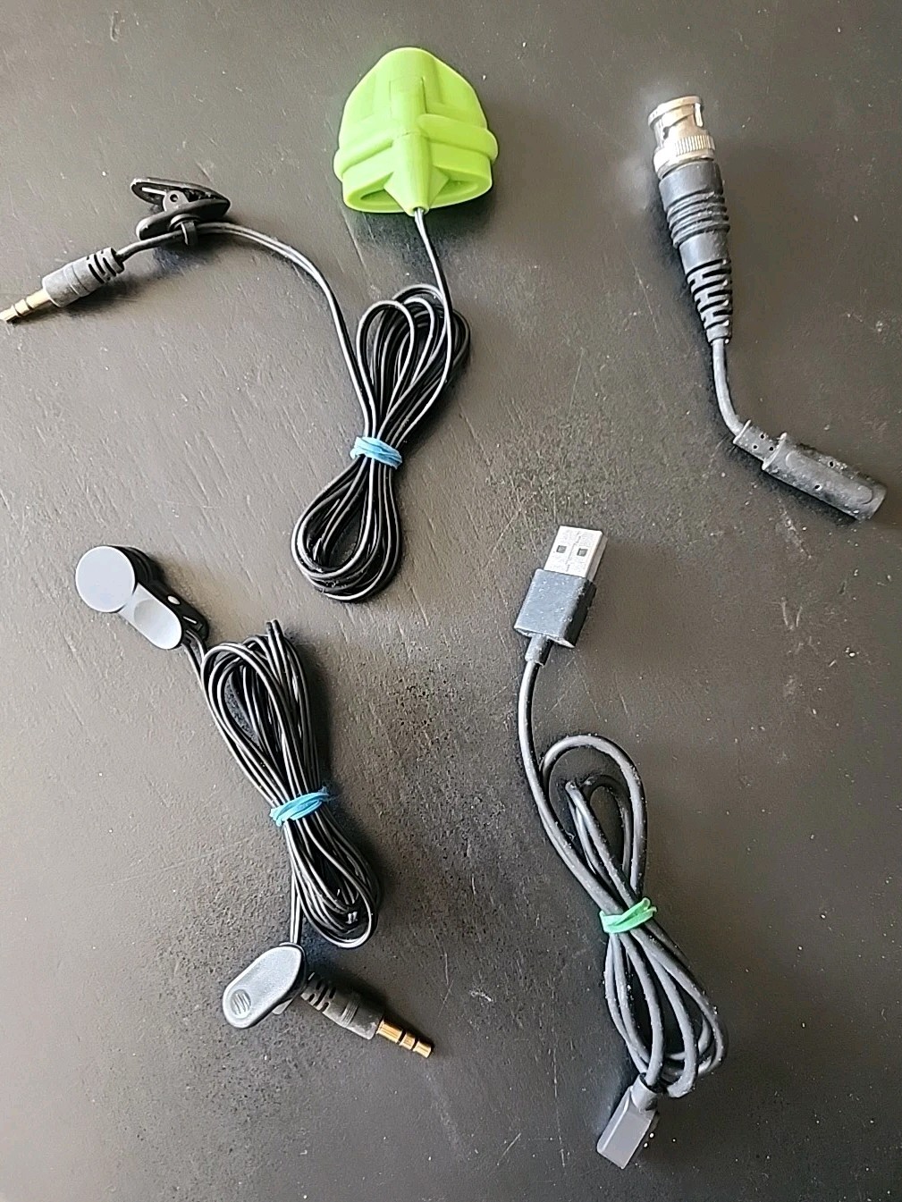 Spooky 2 Rife Machine 2 Channel XM Signal Generator Lot + Boost, Clips, Remote