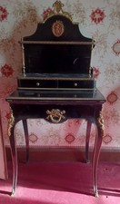 Bureau bonheur du jour époque