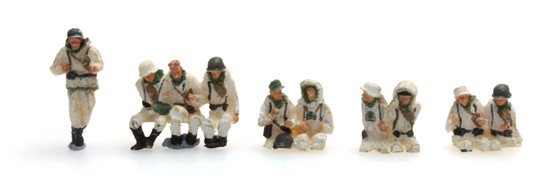 Artitec 387.100-W1 - 1/87 / H0 WWII German Occupation for Sd.Kfz 251/1 - Winter