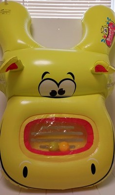 Banzai Munch A Bunch Hippo Pool Floatie 2 Balls Summer Fun 40×30×12 PRE-OWNED