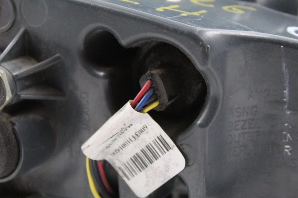 Luz trasera izquierda conductor cuarto panel montado LED 2013-2016 FORD FUSION OEM 37078 Foto 3 de 4