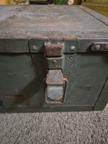 Vintage Military Equipment Foot Locker Storage Chest - Picture 4 of 22