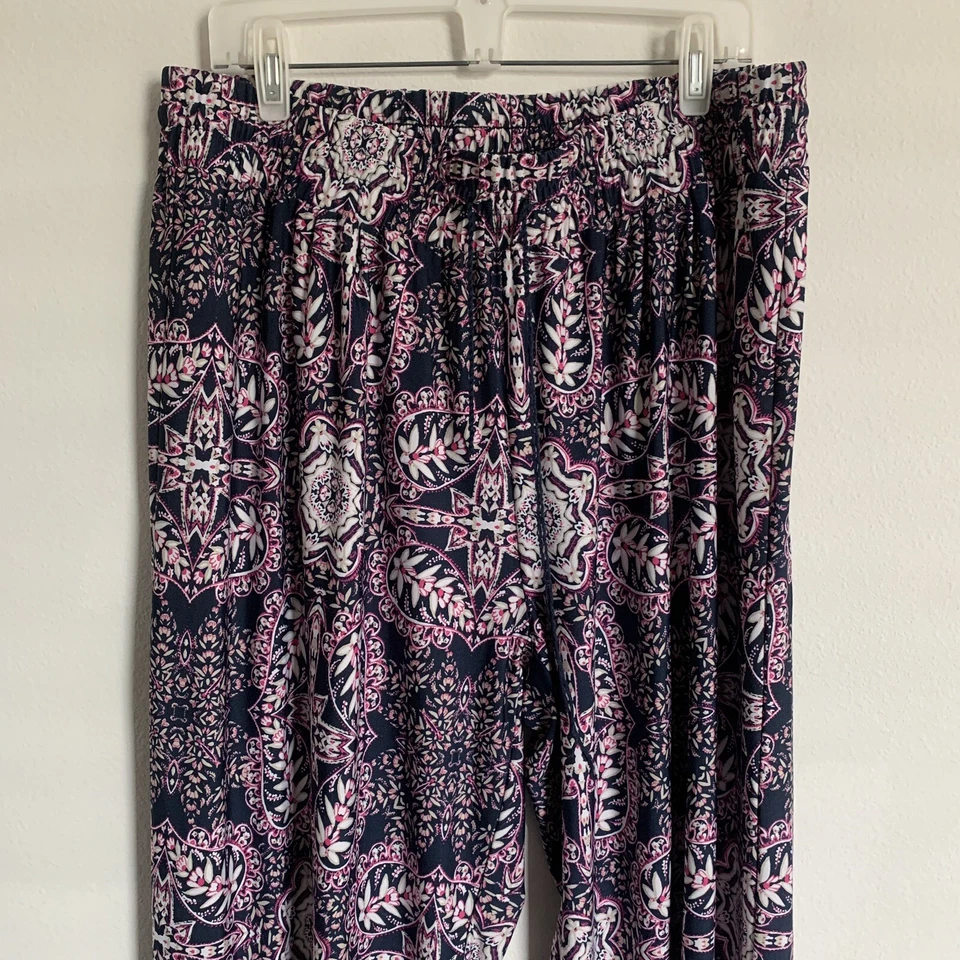Pantalones New Directions para mujer 2X multicolor estampado cachemir boho curvilíneo elástico Foto 2 de 4