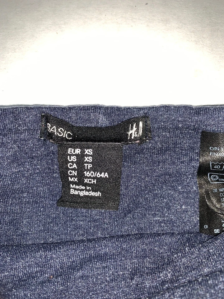 Preowned- H&M Stretch Pencil Skirt Womens (Size XS) - Image 2 of 3