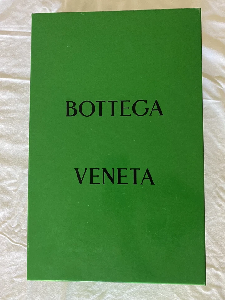 Bottega Veneta Quilted Rubber Pool Slides Black Authentic Box Dust Bags - Sz 39 - image 3 of 4