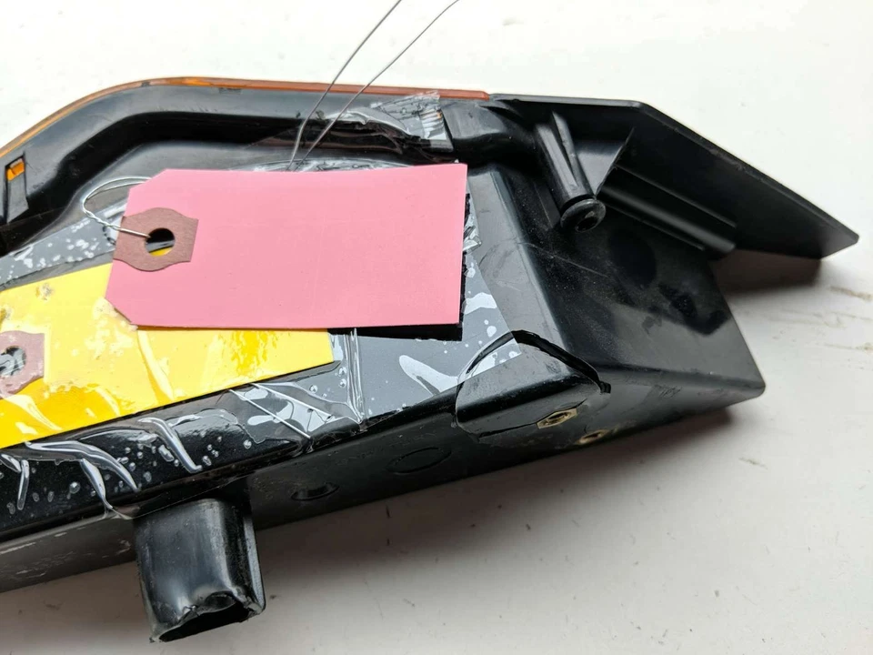 21 Polaris Slingshot Front Left Turn Signal Flasher Indicator Light - Image 4 of 4