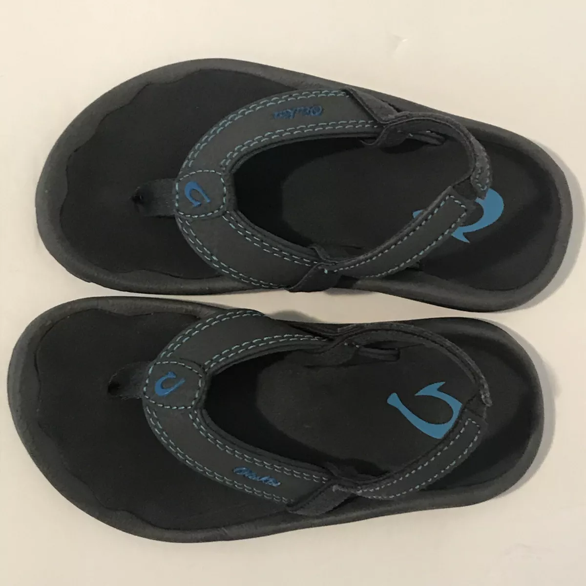 Olukai boys cheap flip flops